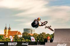 IMG 75b0197cdac97629c92f9257f37221d5 V